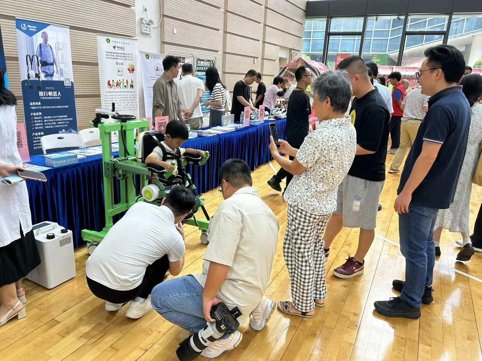 「央视报道」迈步机器人闪耀深圳市第八次残疾预防日活动