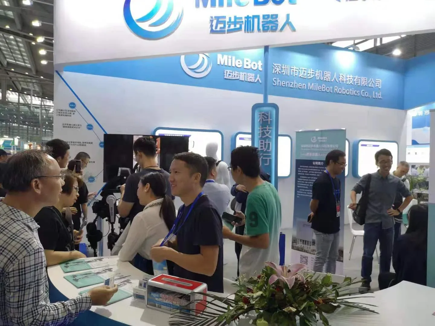 外骨骼机器人都能做什么？一探究竟