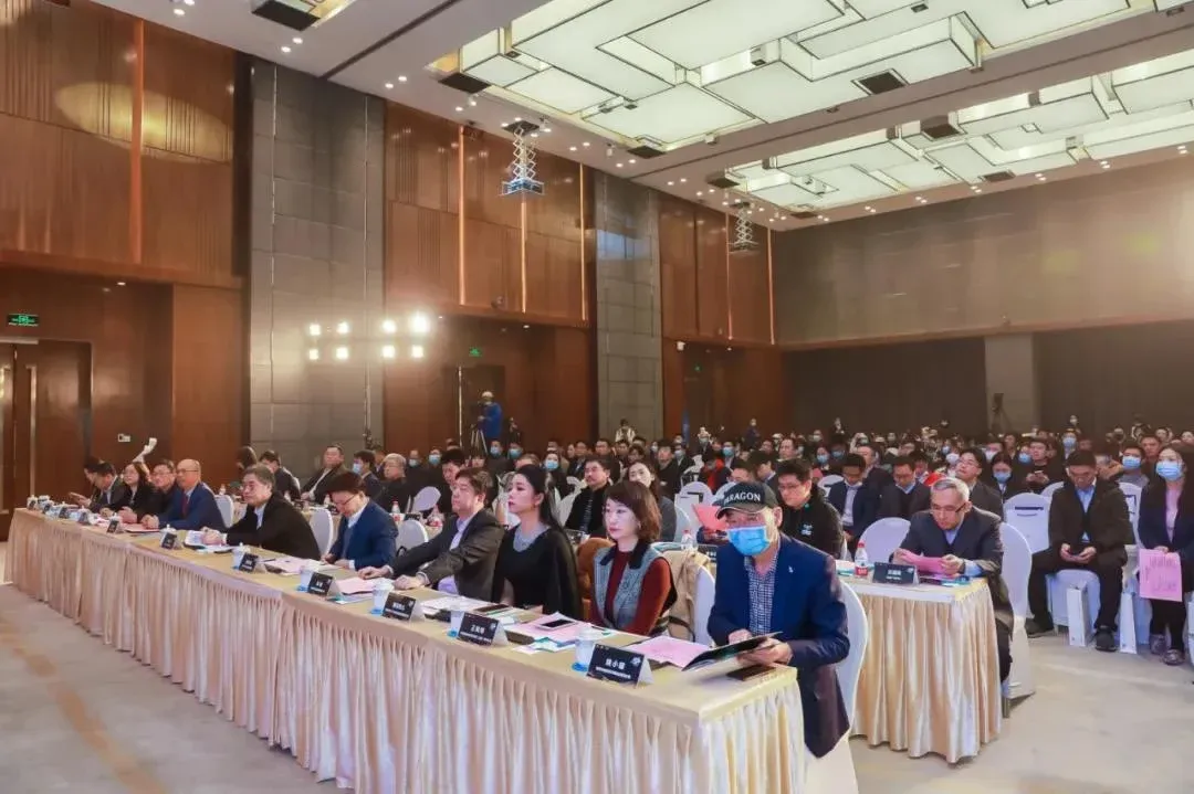 迈步机器人入围“2020深圳医疗健康领域企业30强”,硬核实力再获认可
